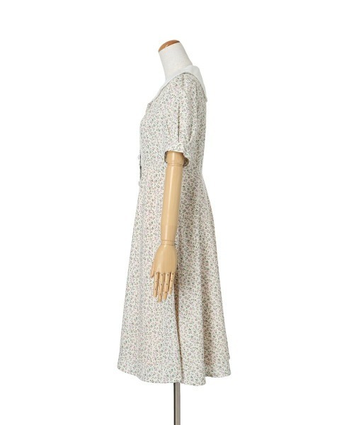 F i.n.t（フィント）の「ハンカチ開衿小花柄ワンピース　【1枚で快適】/ fint　フィント　夏服（ワンピース・レディース・アイボリー/ブラック・FREE）」の6枚目の写真