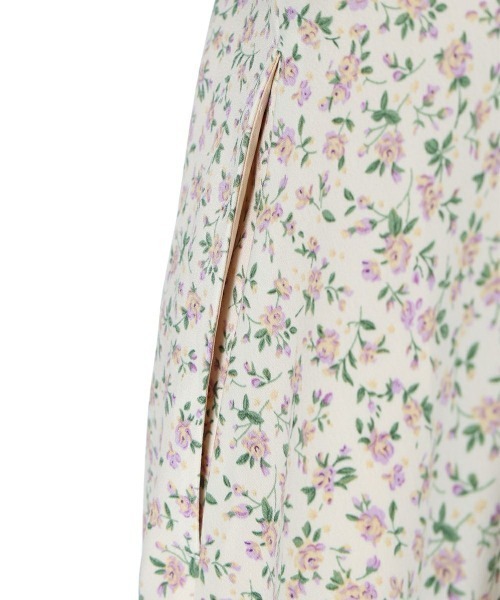 F i.n.t（フィント）の「ハンカチ開衿小花柄ワンピース　【1枚で快適】/ fint　フィント　夏服（ワンピース・レディース・アイボリー/ブラック・FREE）」の11枚目の写真