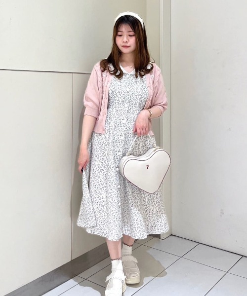 セール】ハンカチ開衿小花柄ワンピース 【1枚で快適】/ fint