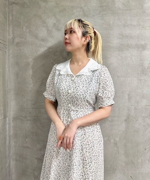 セール】ハンカチ開衿小花柄ワンピース 【1枚で快適】/ fint