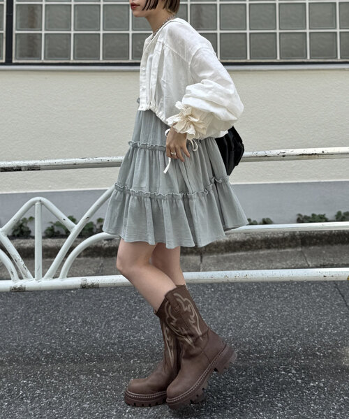 w closet(ダブルクローゼット)の「【3色展開】フーディーショートシャツ(シャツ/ブラウス・レディース・ブラック/オフホワイト/ブルー・FREE)」の10枚目の写真