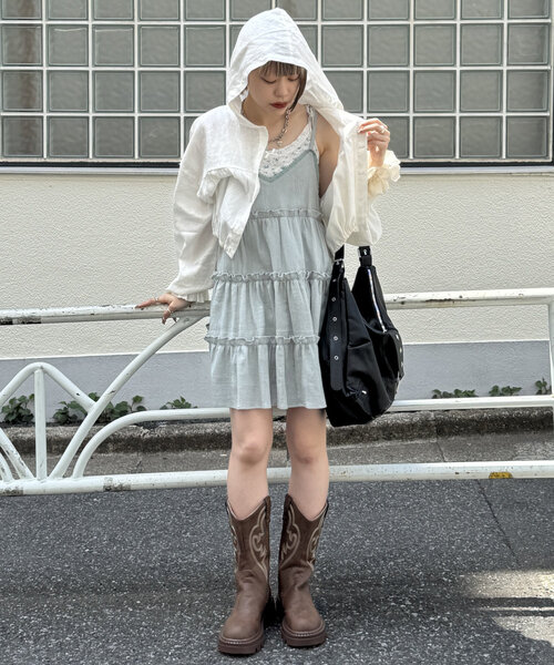 w closet(ダブルクローゼット)の「【3色展開】フーディーショートシャツ(シャツ/ブラウス・レディース・ブラック/オフホワイト/ブルー・FREE)」の11枚目の写真