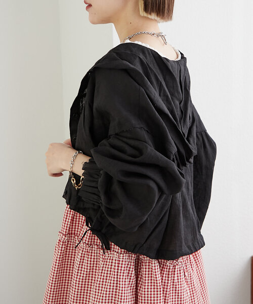 w closet(ダブルクローゼット)の「【3色展開】フーディーショートシャツ(シャツ/ブラウス・レディース・ブラック/オフホワイト/ブルー・FREE)」の16枚目の写真
