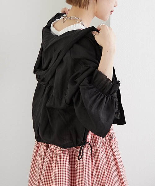 w closet(ダブルクローゼット)の「【3色展開】フーディーショートシャツ(シャツ/ブラウス・レディース・ブラック/オフホワイト/ブルー・FREE)」の18枚目の写真