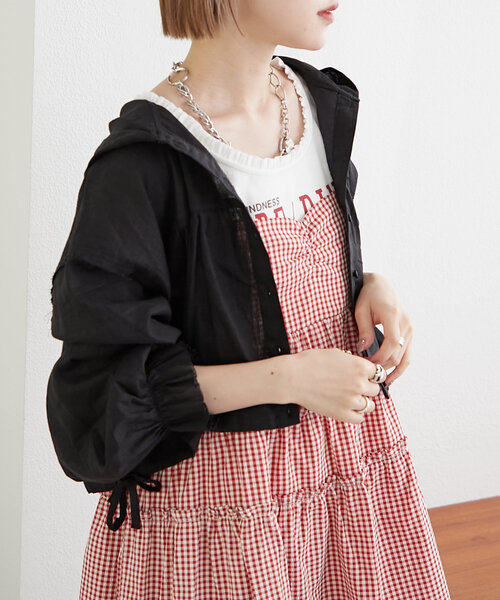 w closet(ダブルクローゼット)の「【3色展開】フーディーショートシャツ(シャツ/ブラウス・レディース・ブラック/オフホワイト/ブルー・FREE)」の19枚目の写真