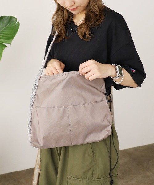 OJO DE MEX(オホデメックス)の「OJO DE MEX/オホデメックス Banda Sacoche サコッシュ メンズ 秋物 秋服 2026年秋冬(ショルダーバッグ・メンズ・ブラック/ダークオリーブ/ベージュ/グレー・FREE)」の22枚目の写真