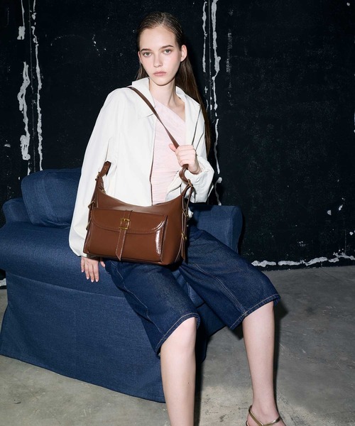 Charles&Keith Bryna ブライナ ベルトホーボーバッグ Bryna ブライナ ベルトホーボーバッグ（ショルダーバッグ）｜CHARLES
