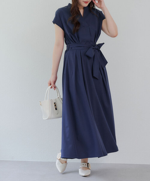continuer de NICE CLAUP(コンティニューデナイスクラップ)の「上品見え叶う、スキッパーフレンチタックワンピース(ワンピース・レディース・ネイビー/ストライプ/キャメル/カーキ・FREE)」の6枚目の写真