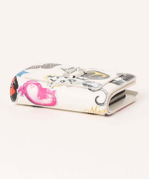 【Marc Jacobs】ステッカープリント・コンパクト ウォレット セール】THE MINI COMPACT WALLET/ザ ステッカー ユーティリティ