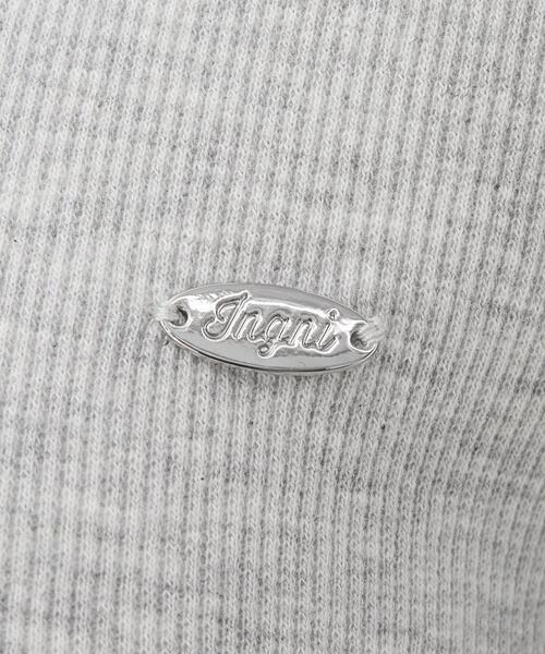 INGNI（イング）の「ヘンリーレース付プレートロゴリブトップス（Tシャツ/カットソー・レディース・オフホワイト/グレー/ブラック・M）」の9枚目の写真