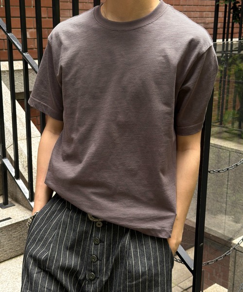 kutir(クティール)の「SOLID CROPPED TSHIRT/無地クロップドTシャツ(Tシャツ/カットソー・メンズ・ネイビー/ブラック系/杢グレー/ブラック/オフホワイト/ボルドー/ブラウン/カーキ/ホワイト系その他/ブラック系その他/グレー系その他/ブラウン系その他/レッド系その他・MEDIUM/LARGE/X-LARGE/SMALL)」の7枚目の写真