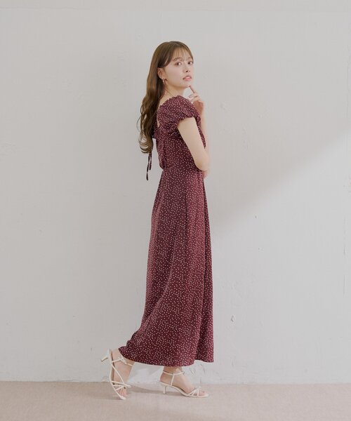 ロージールーチェのパフスリーブロングワンピース 𝐅𝐢𝐭 𝐚𝐧𝐝 𝐅𝐥𝐚𝐫𝐞 𝐃𝐫𝐞𝐬𝐬 リブタンク×艶サテンの