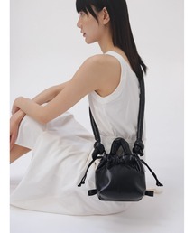 OLEND（オレンド）の「OLEND VEGAN LEATHER MICRO ONA（ハンドバッグ）」