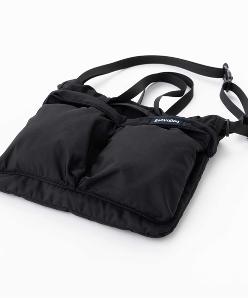 SEA(シー)の「Seavalley ナイロン2wayミニバッグ(ショルダーバッグ・レディース・ブラック/カーキ・ONE SIZE)」の20枚目の写真