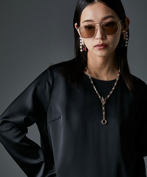 GEVS.(ジェイヴィス)の「サテンAラインマキシワンピース<大きいサイズ有>GEVS.(ワンピース・レディース・ブラック/カーキ・4L/5L/3L/LL/L/M)」の4枚目の写真