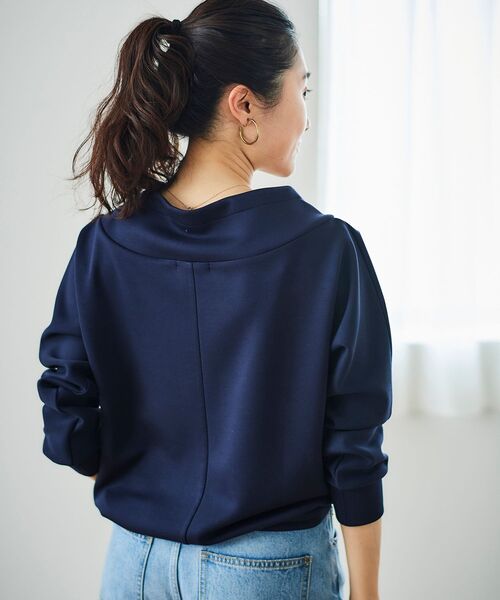 le.coeur blanc（ルクールブラン）の「《WEB限定アイテム》パーカーライクデザイントップス（パーカー・レディース・ネイビー/グレイッシュベージュ/アイボリー/ブラック/ブラウン・38）」の15枚目の写真