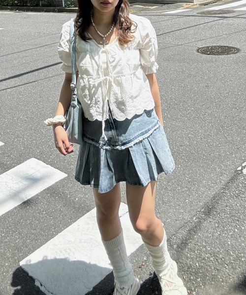 AS KNOW AS plus（アズノゥアズプラス）の「●リボン結び コットンレース半袖ブラウス（シャツ/ブラウス・レディース・ブラウン/ブラック/オフホワイト・FREE）」の21枚目の写真