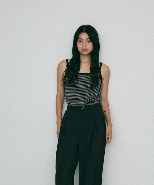 NUJOH(ヌゾ)の「Coco sleeveless shirt / ココ ノースリーブ シャーツ(キャミソール・レディース・ブラック/アイボリー・FREE)」の16枚目の写真