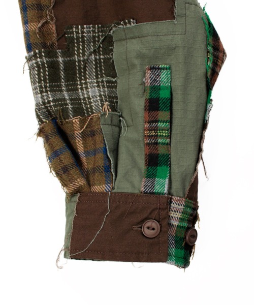 Universal Style Wear(ユニバーサルスタイルウェア)の「Universal Style Wear パッチワーク シャツ(シャツ/ブラウス・メンズ・スミクロ/グレー/オフホワイト/カーキ・LARGE/MEDIUM/X-LARGE)」の19枚目の写真