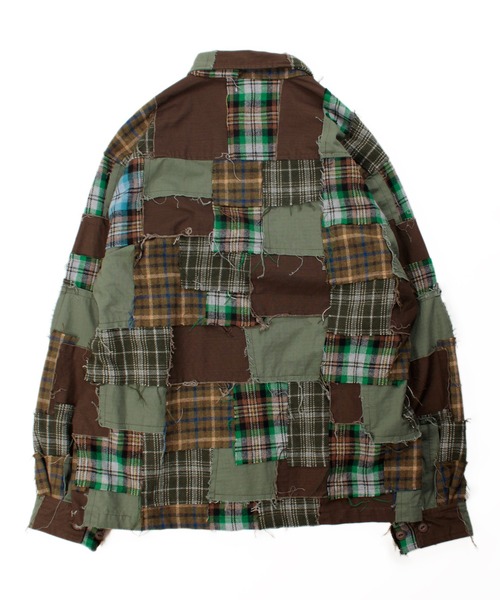 Universal Style Wear(ユニバーサルスタイルウェア)の「Universal Style Wear パッチワーク シャツ(シャツ/ブラウス・メンズ・スミクロ/グレー/オフホワイト/カーキ・LARGE/MEDIUM/X-LARGE)」の14枚目の写真