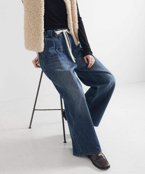 URBAN RESEARCH（アーバンリサーチ）の「デニムイージーワイドパンツ（デニムパンツ・レディース・ブルー/ブラック・36/38/40）」の3枚目の写真