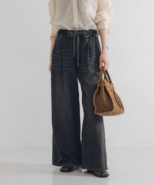 URBAN RESEARCH（アーバンリサーチ）の「デニムイージーワイドパンツ（デニムパンツ・レディース・ブルー/ブラック・36/38/40）」の21枚目の写真