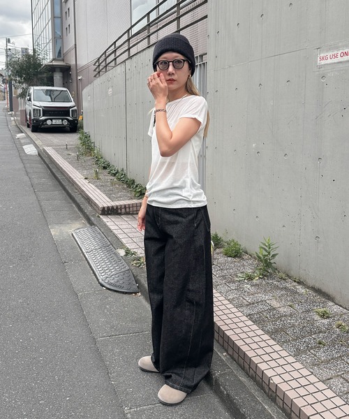 feepur(フェピュール)の「シアーリブTee(Tシャツ/カットソー・レディース・オフホワイト/グレー/ブラック/ブラウン・MEDIUM)」の12枚目の写真