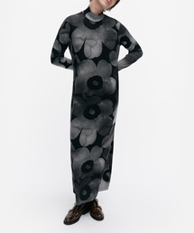marimekko（マリメッコ）の「TUULAHDUS / INTOILLA DRESS 120