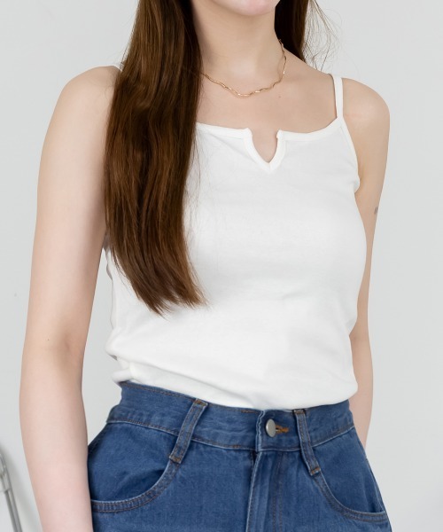 aity(アイティ)の「キーネックキャミソール コットン インナー トップス シンプル 無地 黒 白 夏服(キャミソール・レディース・ブラック/オフホワイト・L/LL/3L/4L/M)」の5枚目の写真