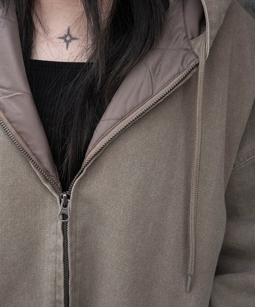 WEGO（ウィゴー）の「WEGO/【25年秋冬新作】ワーカーズキルトフードブルゾン（ブルゾン・レディース・ベージュ/チャコール・FREE）」の5枚目の写真