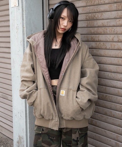 WEGO（ウィゴー）の「WEGO/【25年秋冬新作】ワーカーズキルトフードブルゾン（ブルゾン・レディース・ベージュ/チャコール・FREE）」の11枚目の写真