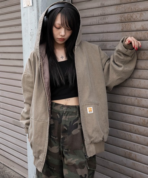 WEGO（ウィゴー）の「WEGO/【25年秋冬新作】ワーカーズキルトフードブルゾン（ブルゾン・レディース・ベージュ/チャコール・FREE）」の13枚目の写真