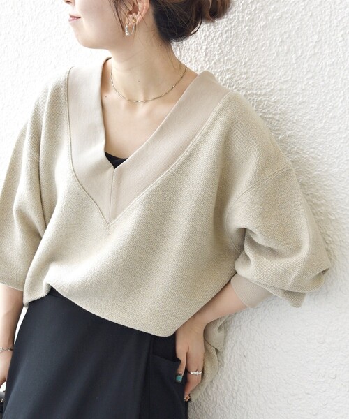 SHIPS any(シップス エニィ)の「SHIPS any:〈手洗い可能〉サカリバ 深Vネック ルーズ プルオーバー(Tシャツ/カットソー・レディース・チャコールグレー/オフホワイト/ナチュラル・ONE SIZE)」の8枚目の写真