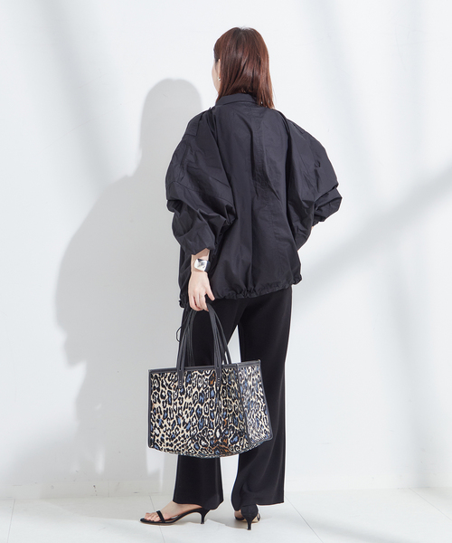 journal standard L'essage（ジャーナルスタンダードレサージュ）の「《追加》《別注》【ILL ONE EIGHTY/イル ワンエイティ】ショートブルゾン（ミリタリージャケット・レディース・グリーン/ブラック・MEDIUM）」の4枚目の写真