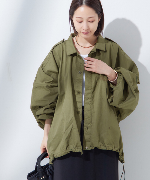 journal standard L'essage（ジャーナルスタンダードレサージュ）の「《追加》《別注》【ILL ONE EIGHTY/イル ワンエイティ】ショートブルゾン（ミリタリージャケット・レディース・グリーン/ブラック・MEDIUM）」の22枚目の写真