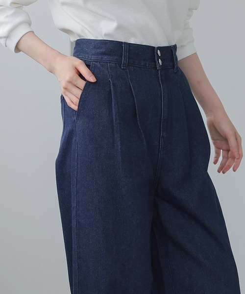 itto...（イット）の「デニムタックパンツ（デニムパンツ・レディース・ブルー/ワンウォッシュ・M/L）」の15枚目の写真