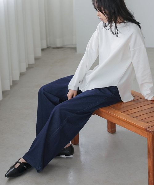itto...（イット）の「デニムタックパンツ（デニムパンツ・レディース・ブルー/ワンウォッシュ・M/L）」の17枚目の写真
