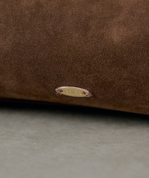 ポーチチャーム付きスエードコンビボストンバッグ（ボストンバッグ