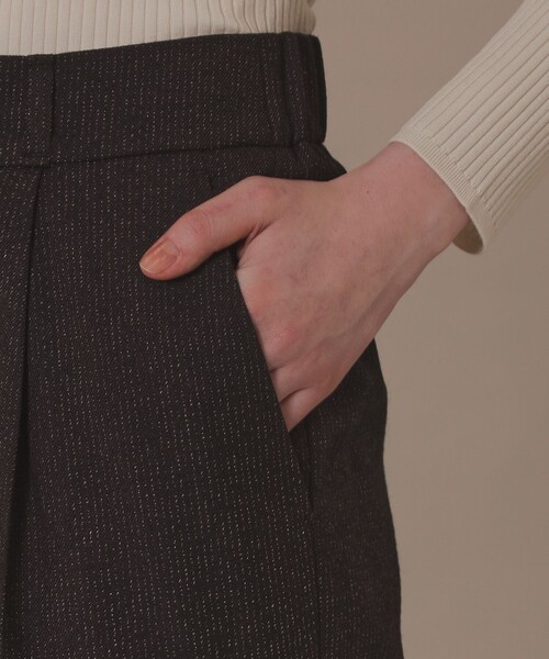 MACKINTOSH LONDON（マッキントッシュ ロンドン）の「ウールヘアラインストライプパンツ（その他パンツ・レディース・ダークブラウン・38）」の4枚目の写真