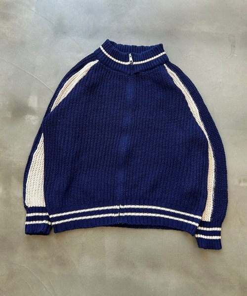 UNDERSTATEMENTs（アンダーステイトメント）の「【ユニセックス】スカジャンドライバーズニット（ニット/セーター・メンズ・ネイビー・FREE）」の2枚目の写真