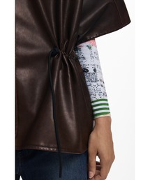 Desigual(デシグアル)のフェイクレザーのポンチョ(ポンチョ)