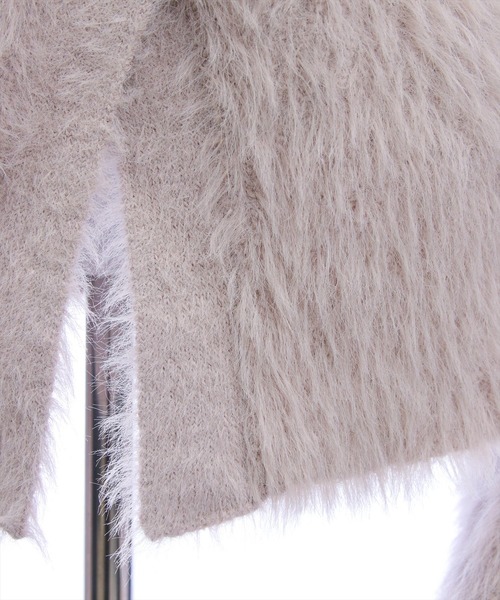 CLEAR BASIC（クリアベーシック）の「Vネックフェザーニットロングカーディガン［大人 カジュアル 着回し力抜群］（カーディガン/ボレロ・レディース・アイボリー/グレイッシュベージュ/チャコールグレー・F）」の10枚目の写真