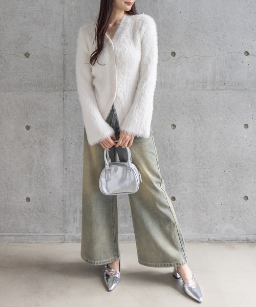 CLEAR BASIC（クリアベーシック）の「Vネックフェザーニットロングカーディガン［大人 カジュアル 着回し力抜群］（カーディガン/ボレロ・レディース・アイボリー/グレイッシュベージュ/チャコールグレー・F）」の15枚目の写真