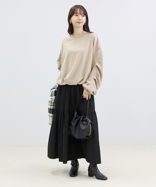 Aletta vita（アレッタビータ）の「T/C裏毛袖タックバルーンプルオーバー（Tシャツ/カットソー・レディース・ブラック/グレイッシュベージュ・M）」の12枚目の写真
