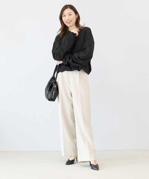 Aletta vita（アレッタビータ）の「T/C裏毛袖タックバルーンプルオーバー（Tシャツ/カットソー・レディース・ブラック/グレイッシュベージュ・M）」の7枚目の写真