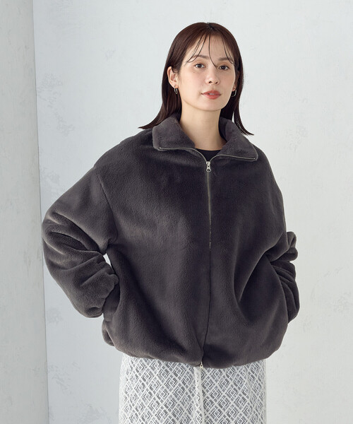 COMME CA ISM（コムサイズム）の「ファー　ブルゾン（ブルゾン・レディース・グレー/ブラウン・FREE）」の5枚目の写真