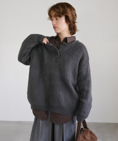 select MOCA(セレクトモカ)の「ヘンリーネックオーバーニット(ニット/セーター・レディース・アイボリー/ブラック/チャコールグレー・FREE)」の16枚目の写真