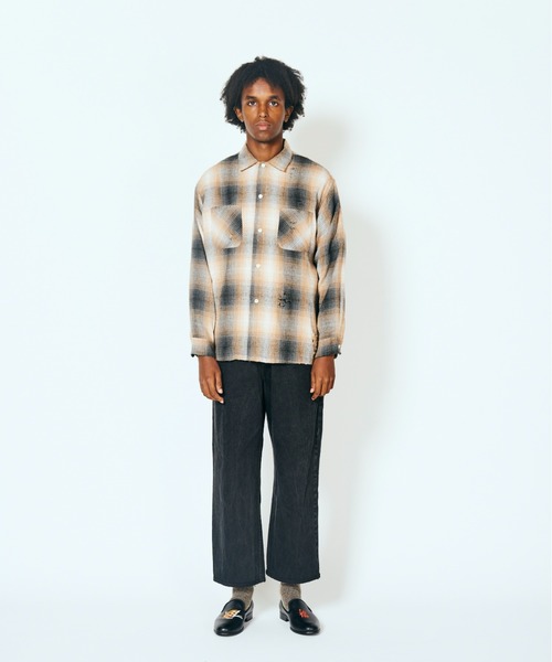 2AM(ツーエイエム)の「DAN RIVER ダンリバー / WORN OUT BOX SHIRT ダメージ加工(シャツ/ブラウス・メンズ・ブラック/グレー/ベージュ・MEDIUM/LARGE)」の4枚目の写真