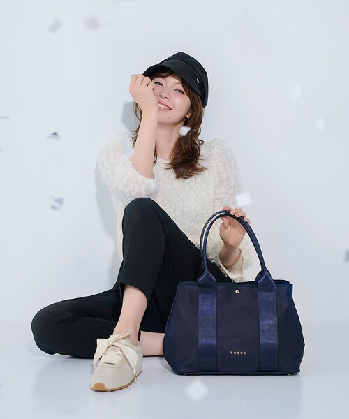 TOCCA（トッカ）の「RUFFLE WALTZ ブラウス（シャツ/ブラウス・レディース・アイボリー系/ピンク系・4/0）」の3枚目の写真