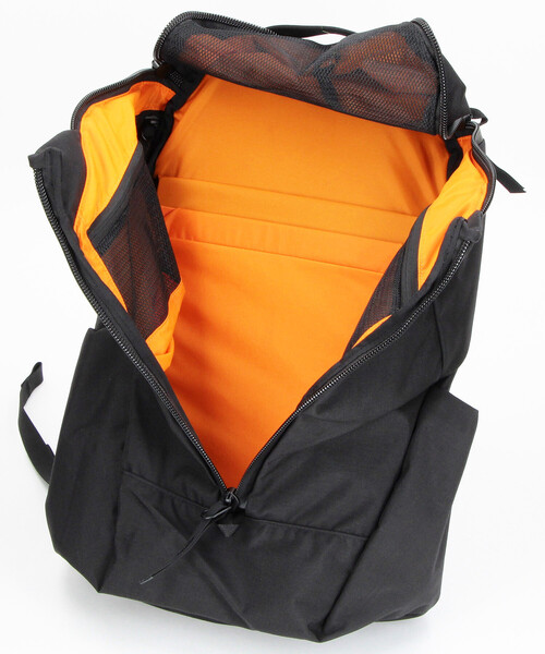 MYSTERY RANCH（ミステリーランチ）の「MYSTERY RANCH/ミステリーランチ CATALYST 22（バックパック/リュック・メンズ・ブラック・ONE SIZE）」の7枚目の写真